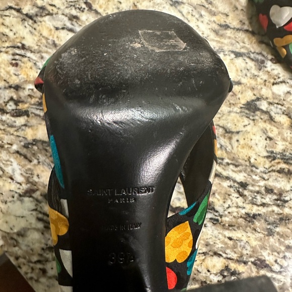 Saint Laurent- Bianca Heart-Print Silk Sandals - Picture 4 of 6